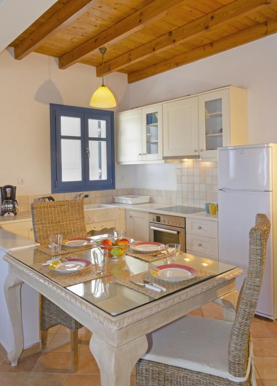 Aspro Mple Apartment Astypalaia Room photo